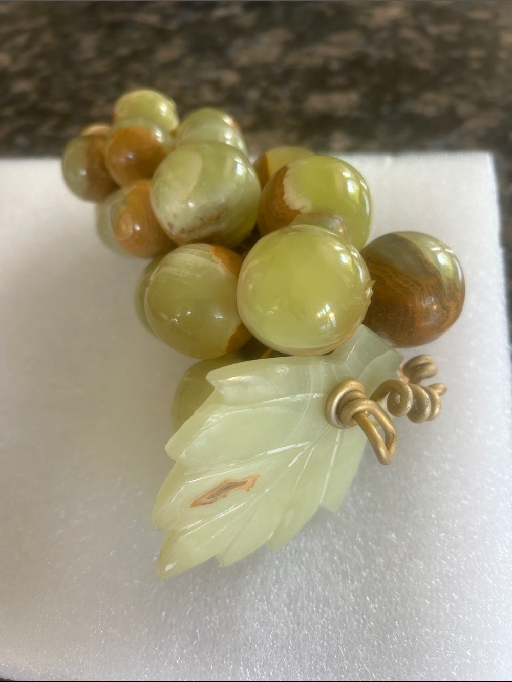 MID 20TH CENTURY MODERN GRWWV ONYX GRAPE CLUSTERS